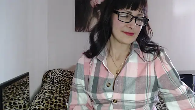 Eila Morigan online show from March 29, 11:20 am