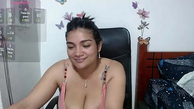Lyra Black  online show from May 16, 5:10 am