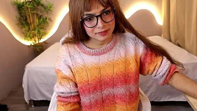 simone sky online show from February 27, 1:55 pm