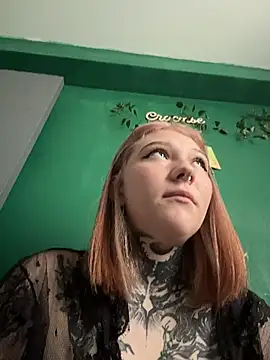 FionaMurr online show from June 28, 2:07 am