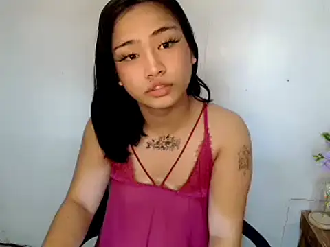 Secretfantasycum online show from April 19, 4:01 am