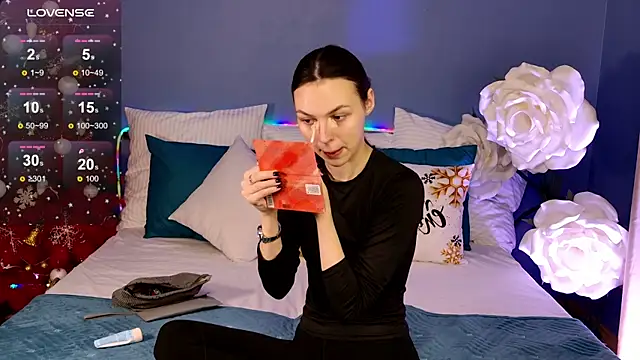 MaxinCarroll online show from January 15, 6:52 am