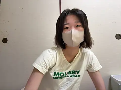 kuromi chan oo online show from June 18, 10:25 pm