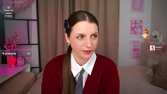 KathiGulston online show from April 2, 8:06 pm