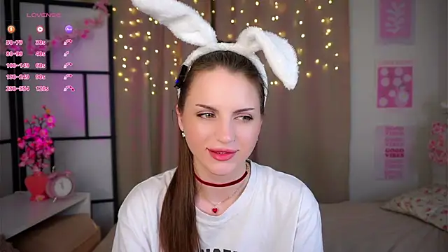 KathiGulston online show from April 4, 8:18 pm