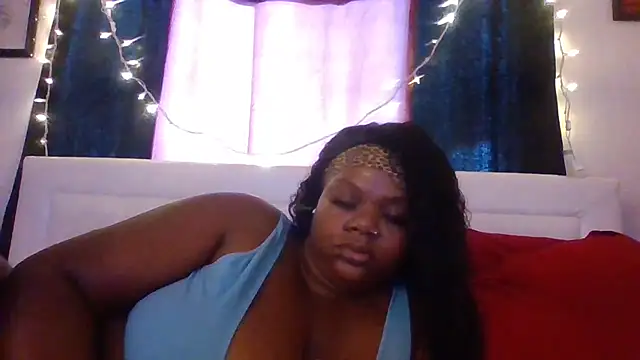 sweetjuiicy069069 online show from April 22, 10:07 pm