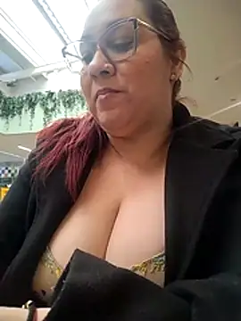 sharon G online show from April 7, 6:10 pm