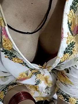 BEST-LOVER-1 online show from April 11, 7:17 pm