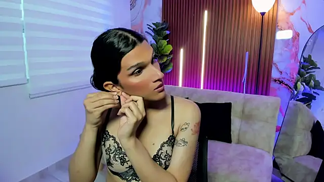 Bianca baldwin  online show from March 28, 9:57 pm