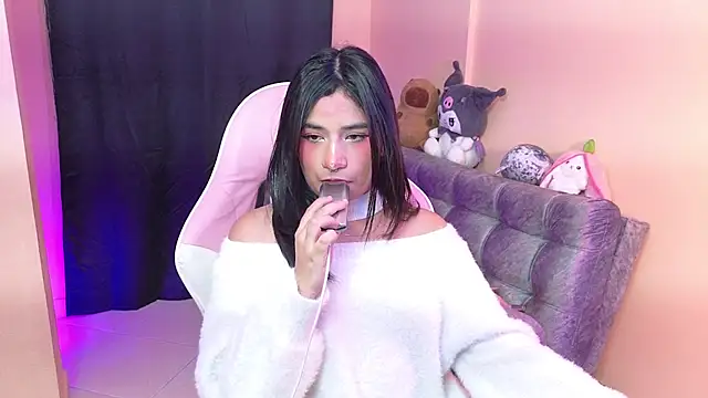 bonnieTaylor1 online show from December 15, 4:40 am