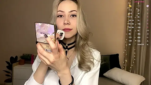 sun under skyy online show from March 14, 2:34 am