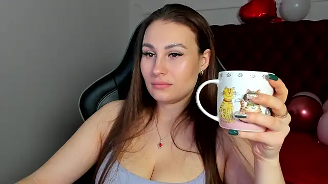 NoraFoxes online show from February 17, 5:29 am