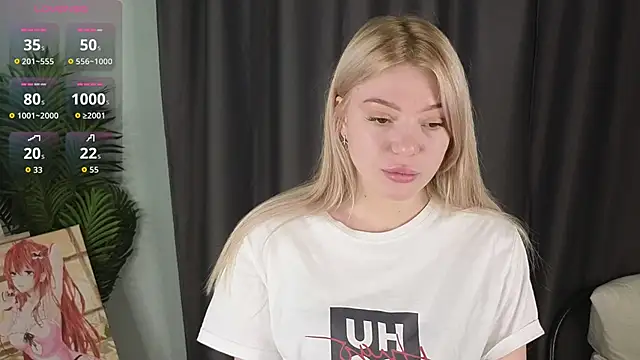 heartbreakW online show from December 22, 3:42 am