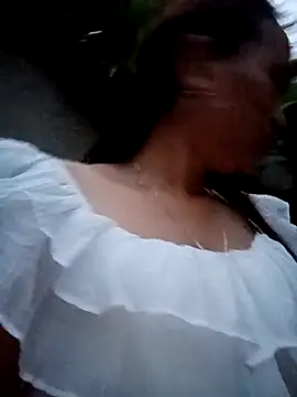 ngaytho004 online show from May 7, 10:24 pm