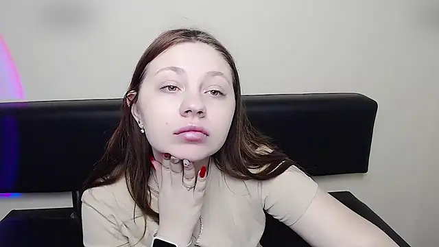 LiliaErmi online show from February 19, 7:52 am