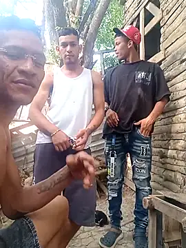 twobigscock23 online show from April 13, 9:04 pm