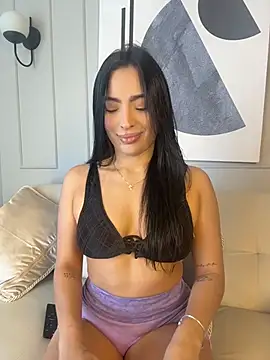 ValeriaTorress  online show from February 21, 6:41 pm