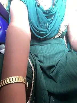 cute mahi001 online show from July 16, 5:45 am