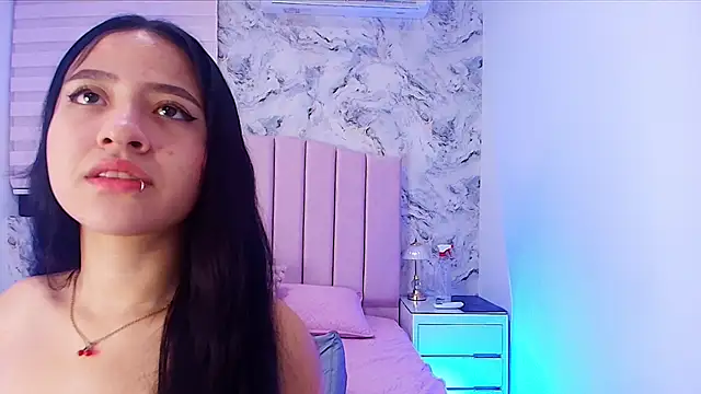 sofia go  online show from January 14, 12:10 pm