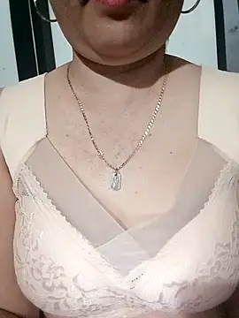 Dianna68 online show from January 18, 1:29 pm