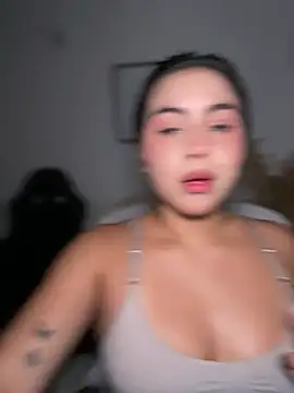 Zarahs Blare1 online show from June 5, 12:58 am