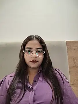 Himani 0122 online show from June 30, 2:05 pm
