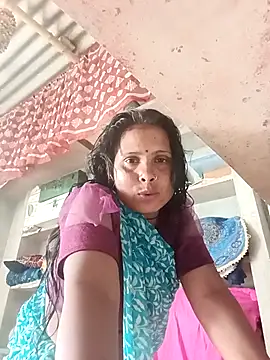 Shreya pandit online show from April 8, 7:10 am