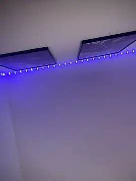 Melissaa00 online show from April 27, 3:31 pm