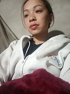 Andrea-688 online show from February 1, 11:36 pm