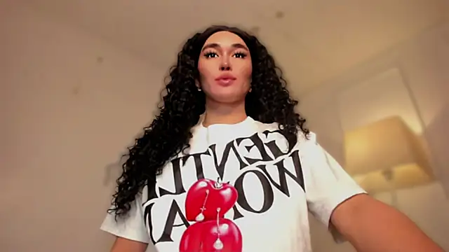 Snapshot of MissTransUSA chatting on September 23, 9:46 pm MissTransUSA online show from September 23, 9:46 pm