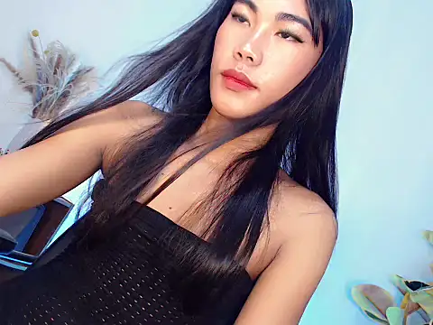 MIASEX980271 online show from March 26, 9:16 pm