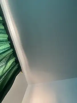 sophie-honey online show from February 28, 5:01 pm