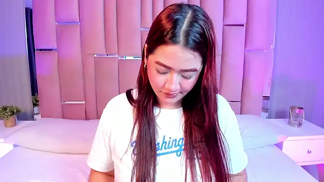 Saory    online show from January 13, 12:05 am