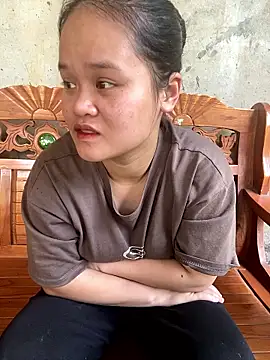 Thanhhuyen001 online show from January 17, 6:54 am