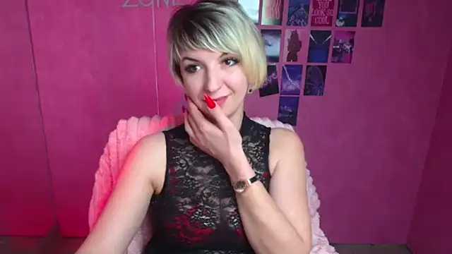 Lana Foxyy online show from February 25, 9:30 am