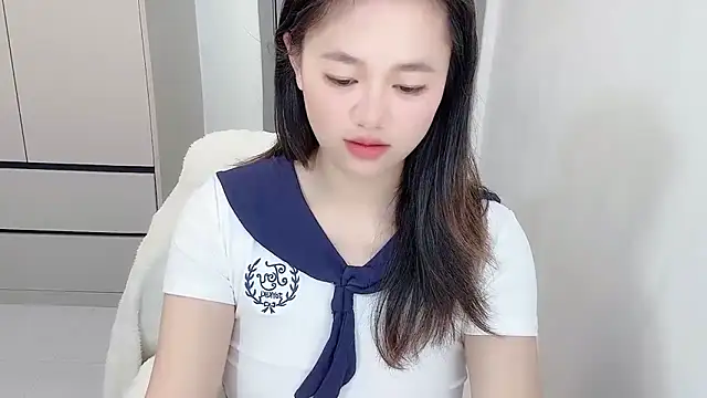 Amireux-8 online show from February 23, 1:10 pm