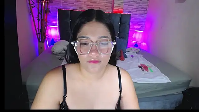 Valeri hot22 online show from April 17, 9:50 pm