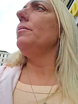 theblondecocklover online show from March 23, 11:05 am