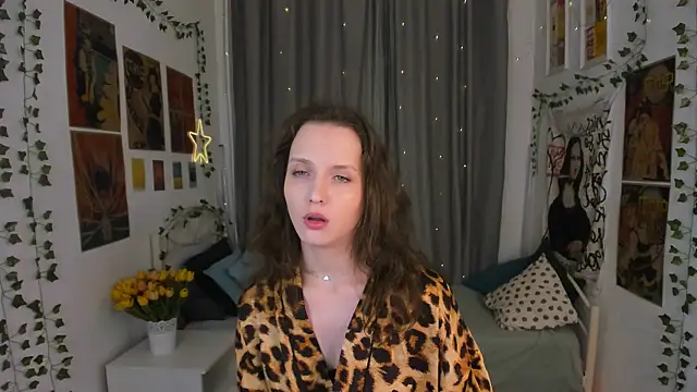 Ariadna Shy online show from December 17, 12:09 pm