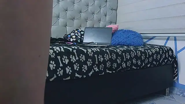 sexy abby01 online show from March 9, 8:23 pm