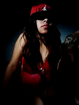 CHIKIS22DUO40 online show from June 26, 4:36 am