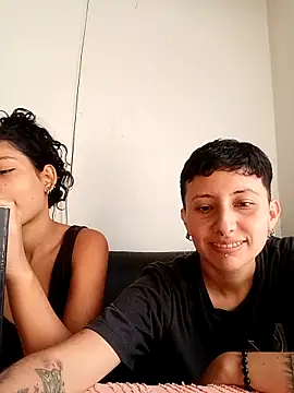 Mei and Gaby online show from March 1, 4:29 pm