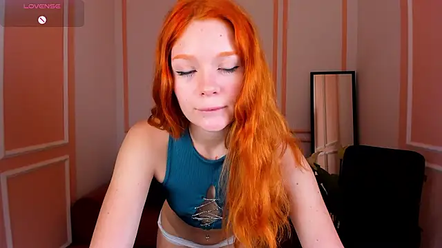 BunnyBooby online show from February 13, 9:05 pm