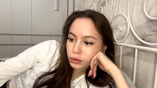 KitCerveny online show from December 19, 7:33 am