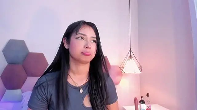 GahiaBelucci online show from February 23, 12:04 pm