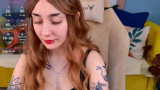 LilyMyerss online show from December 21, 6:28 am