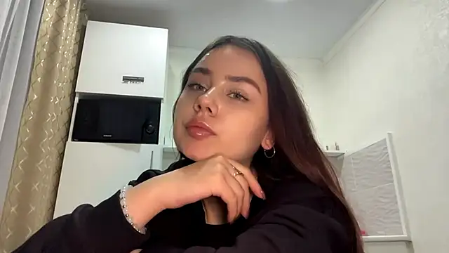 MiloyNoir online show from December 21, 6:23 pm