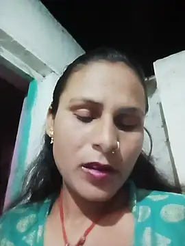Cuty priti online show from July 6, 8:33 pm
