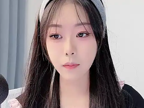 smalldaisy online show from January 12, 2:28 am