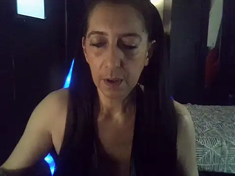 labelgecoquine online show from January 12, 8:25 pm